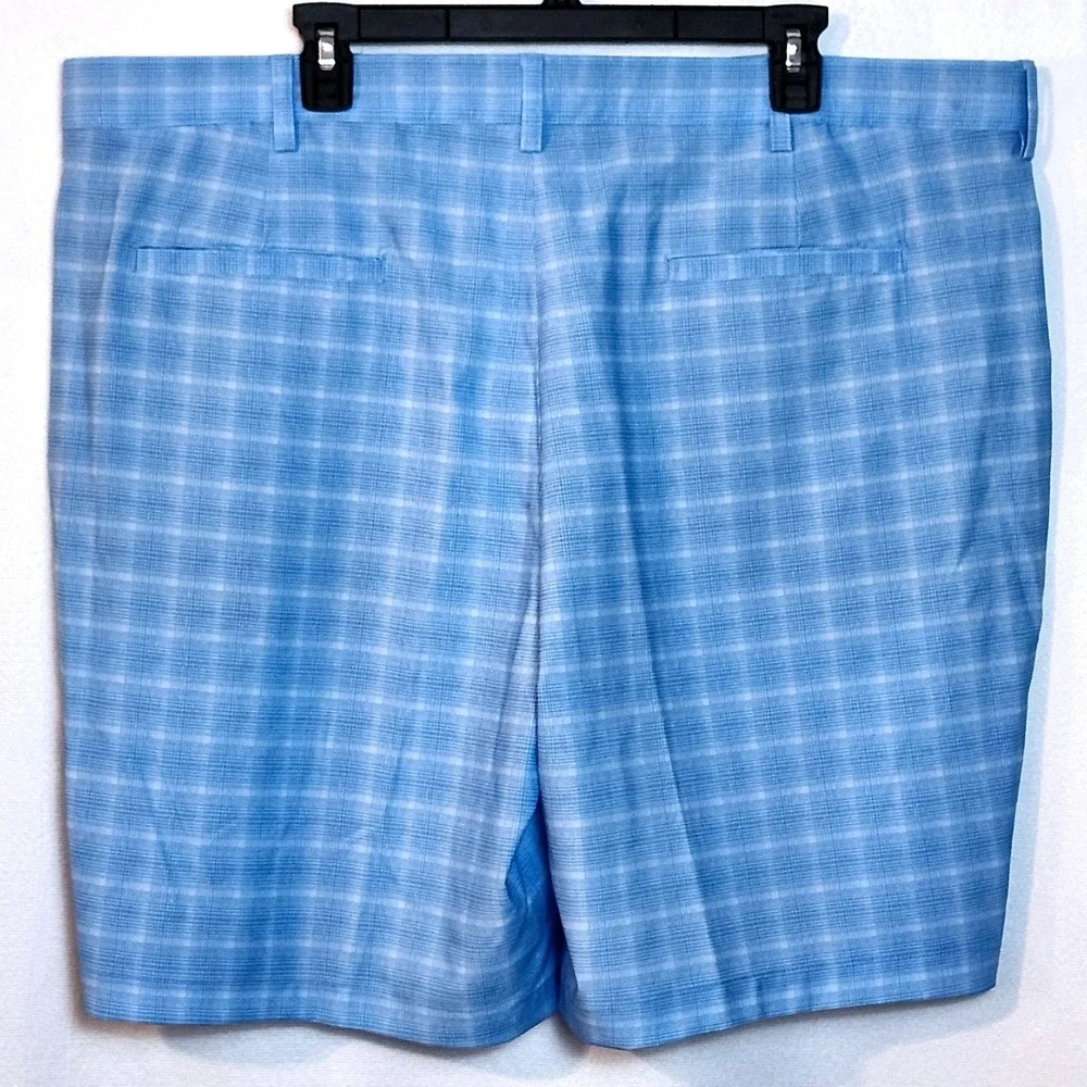 LOT OF 2 PGA TOUR LIGHTWEIGHT GOLF SHORTS MENS SIZE 42 BLUE PLAID‎